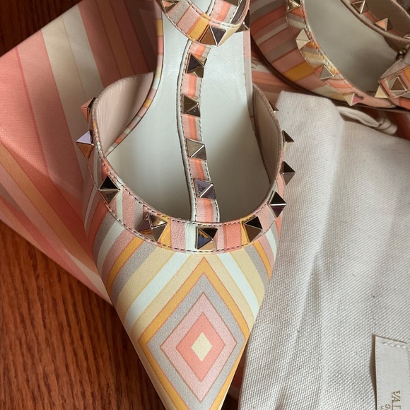 VALENTINO GARAVANI NIB Rockstud Native Stripe Ankle Strap Kitten Heels Pumps !!! - Picture 7 of 7